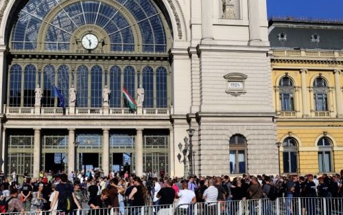 A Keleti pályaudvar újra indít és fogad vonatokat