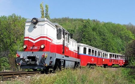 Tavaszi menetrend a Gyermekvasúton március közepétől - „Gyermekvasút nyomában” nappali teljesítménytúra