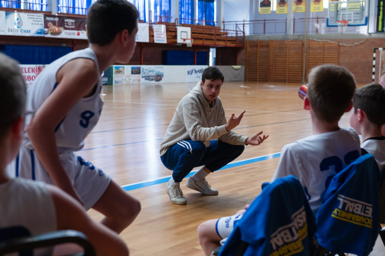 Saját nevelésű edző a Kosársuli kispadján