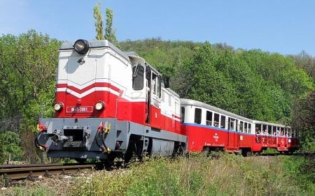 Gyermekvasút nyomában” nappali teljesítménytúra