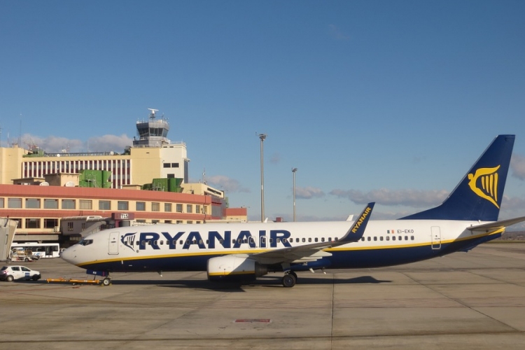 Munkalassító lépéseket terveznek a pilóták a Ryanairnél