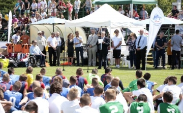 A győri focista gyerekek találkozhatnak Amerikában Zidane-nal