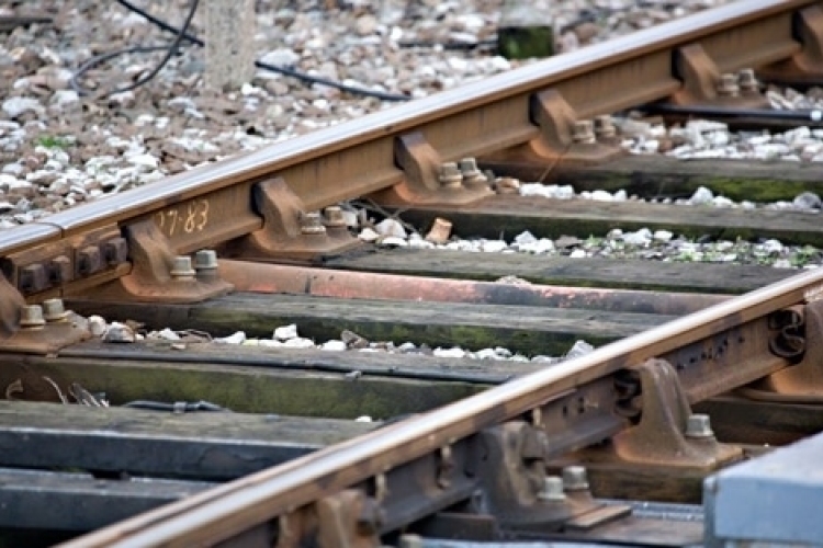 Több vasútvonalon is fennakadások vannak a vihar miatt